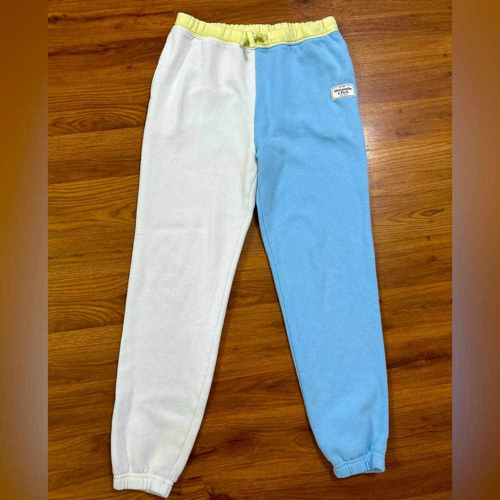 Abercrombie Kids sweatpants